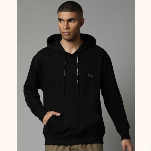Chumbak – Solid Black Hooded Pullover Sweatshirt