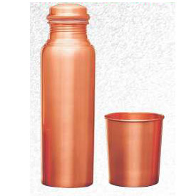 Signoraware copper bottle with glass
