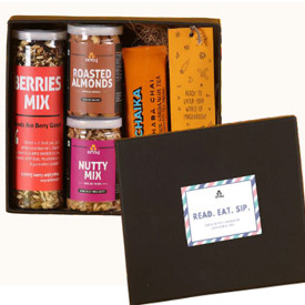 OMAY BINGEWORTHY GIFT BOX